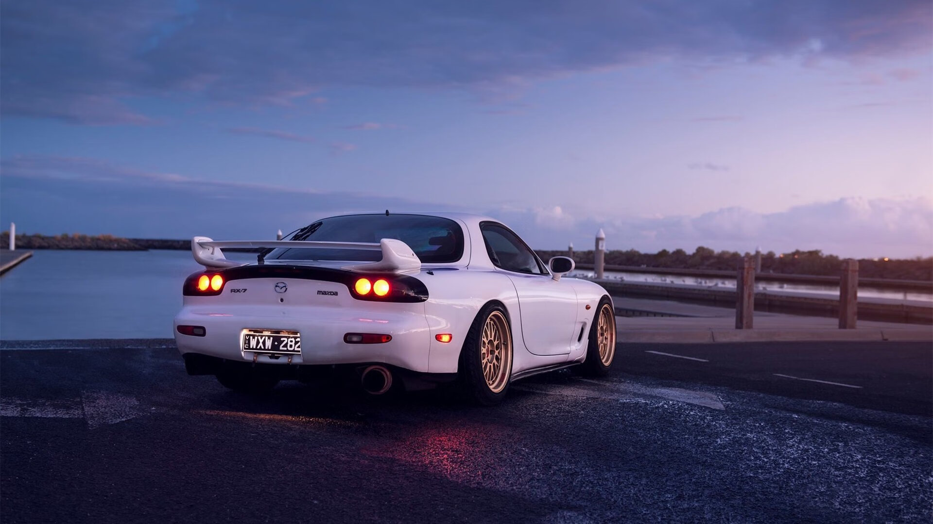 爱游戏登录入口-特色篮球节与国潮文化深度融合，打造青春文体新名片，篮球文化节海报