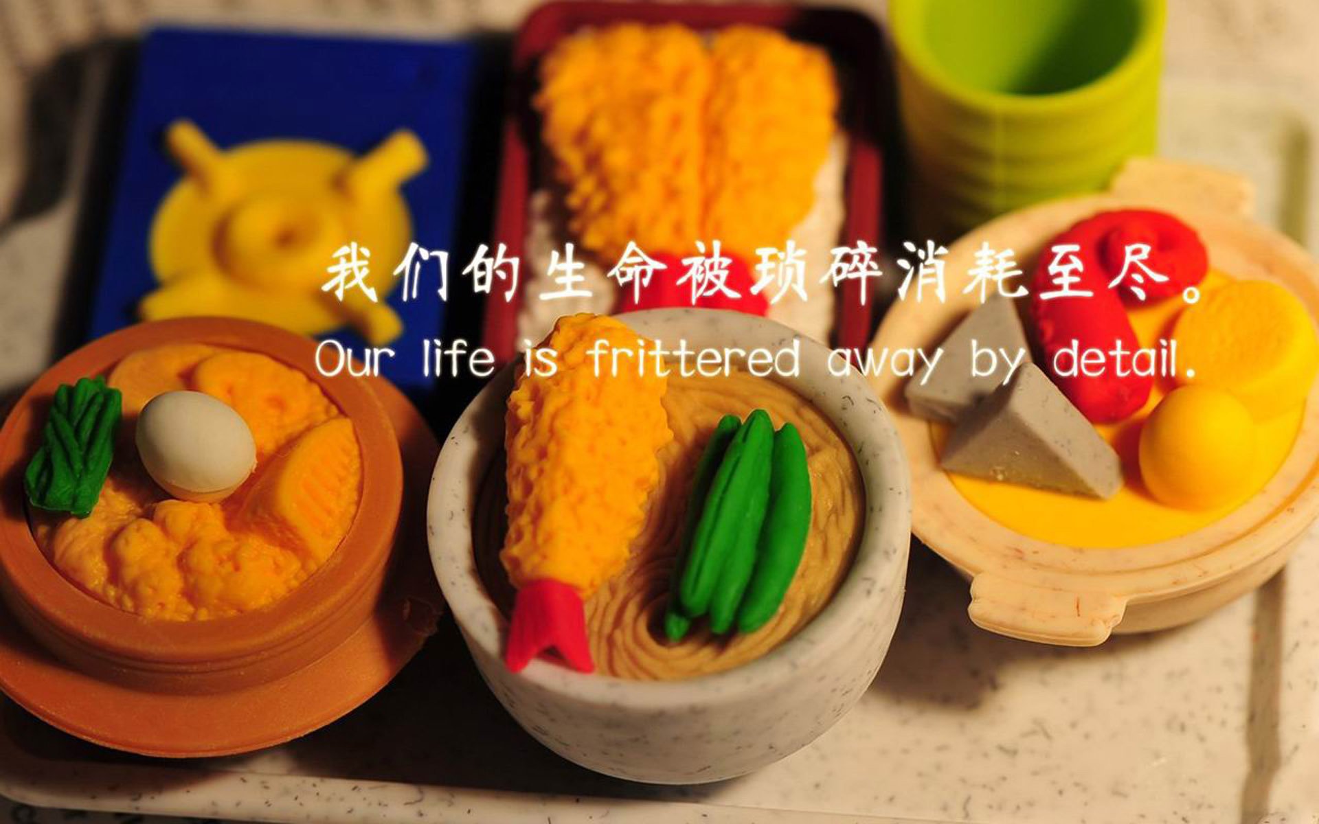 体育界重拳出击，足球比赛不断升温，足球比赛即将拉开帷幕,队员们彼此发出