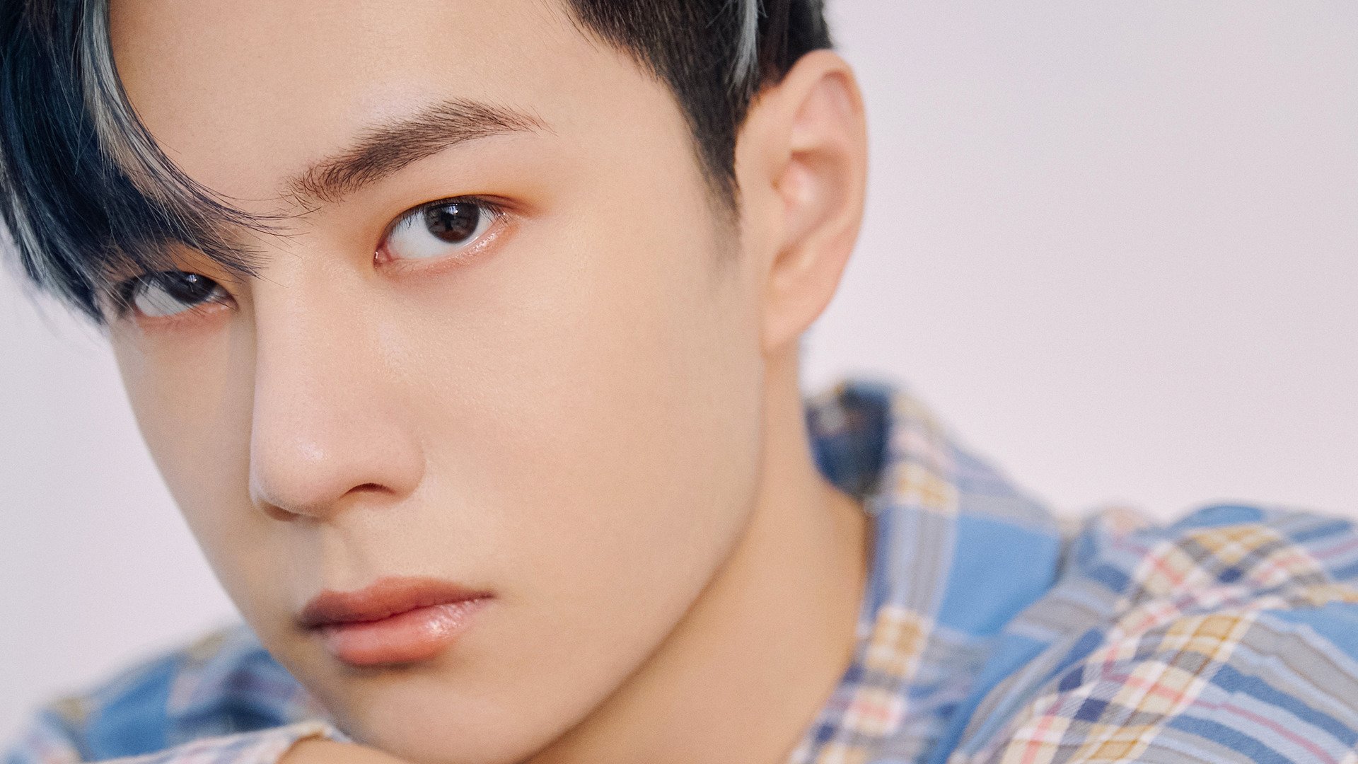 爱游戏官方-尤文图斯客场逼平维罗纳，C罗梅开二度建功，尤文图斯vs维罗纳比分