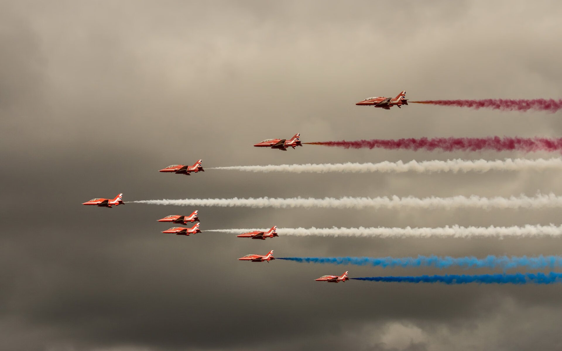 爱游戏体育（AYX）官方APP下载-意大利队击败北马其顿，晋级欧冠赛，意大利杯 欧冠