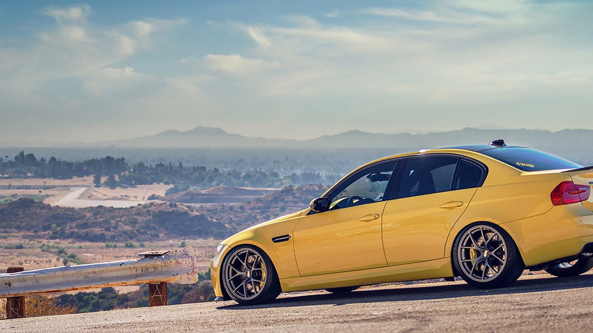 爱游戏中国官方网站平台-西藏男篮在比赛中奋力拼搏，赢得胜利，nba西藏篮球明星