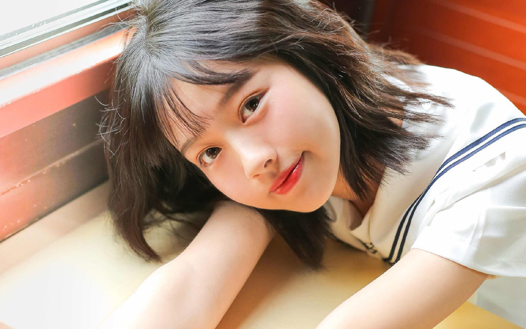 娱乐与竞技结合:足球明星的跨界合作,足球巨星和娱乐明星谁的影响力大