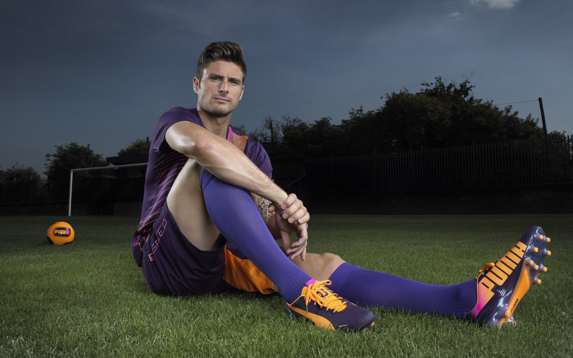 职业联赛观众流失问题突出,联赛杯观众