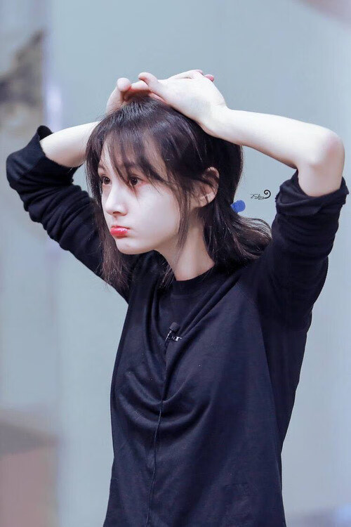 全球多国共同举办足球青训营,发掘未来人才,国外足球青训营盈利模式